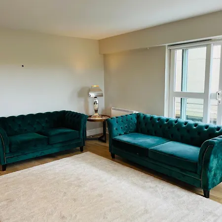 3, Bay Apartment Clifden